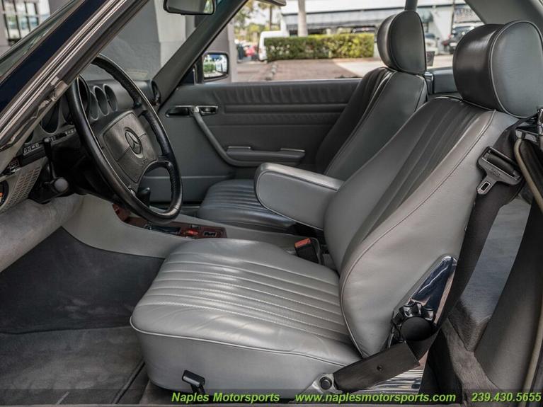 Used 1988 Mercedes-Benz SL-Class 560 SL for sale Sold at Naples Motorsports Inc - Morgan of Naples in Naples FL 34104 2