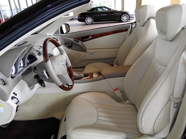 Used 2009 Mercedes-Benz SL-Class SL 550 for sale Sold at Naples Motorsports Inc - Morgan of Naples in Naples FL 34104 2