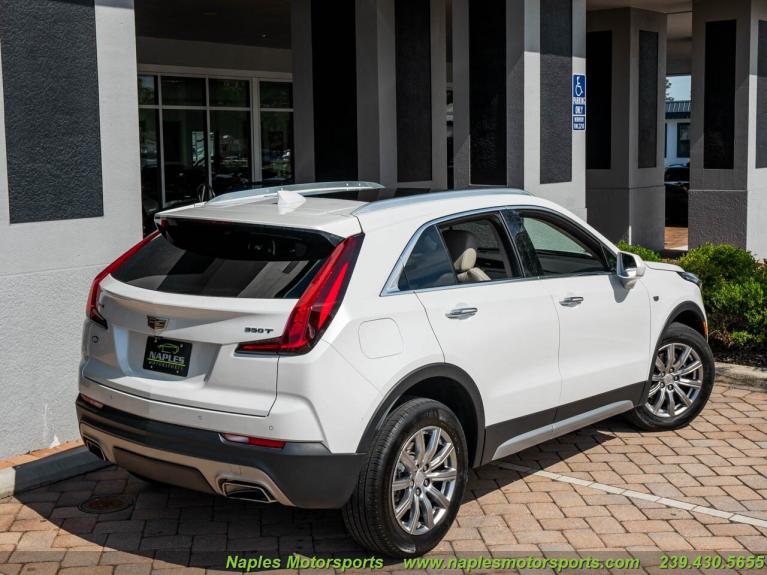 Used 2020 Cadillac XT4 Premium Luxury for sale Sold at Naples Motorsports Inc - Morgan of Naples in Naples FL 34104 4