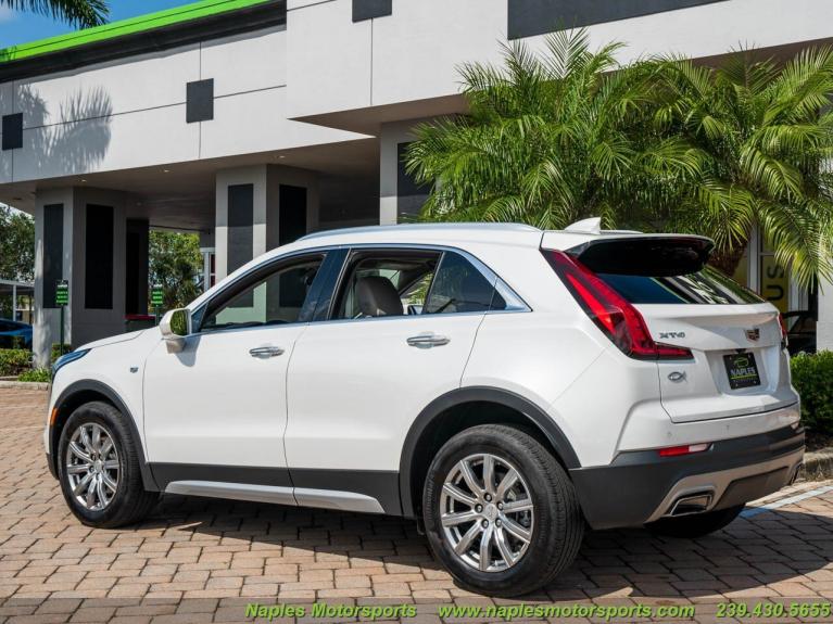 Used 2020 Cadillac XT4 Premium Luxury for sale Sold at Naples Motorsports Inc - Morgan of Naples in Naples FL 34104 5