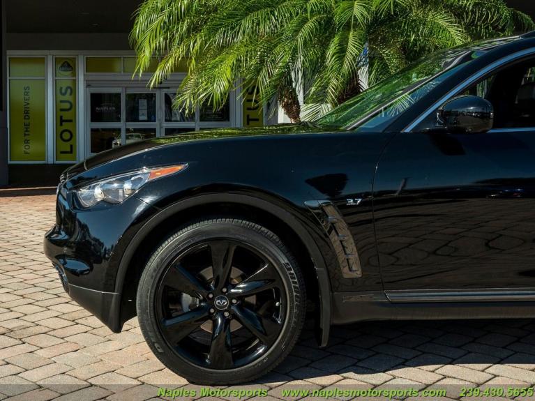 Used 2015 Infiniti QX70 for sale Sold at Naples Motorsports Inc - Morgan of Naples in Naples FL 34104 5