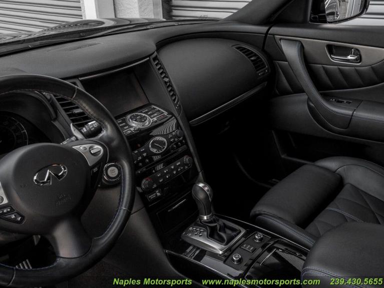 Used 2015 Infiniti QX70 for sale Sold at Naples Motorsports Inc - Morgan of Naples in Naples FL 34104 6