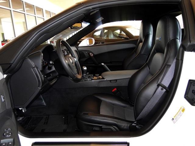Used 2010 Chevrolet Corvette ZR1 for sale Sold at Naples Motorsports Inc - Morgan of Naples in Naples FL 34104 4