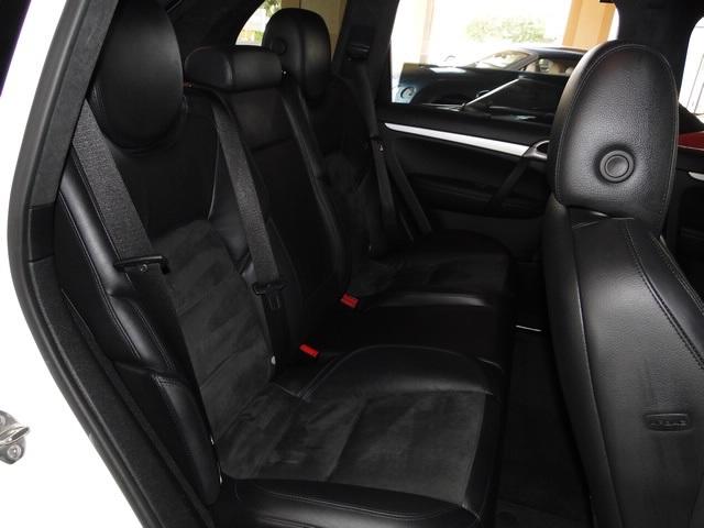 Used 2010 Porsche Cayenne for sale Sold at Naples Motorsports Inc - Morgan of Naples in Naples FL 34104 3