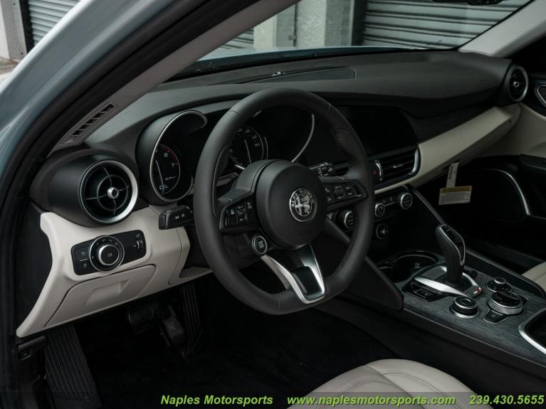 New 2021 Alfa Romeo Giulia Sprint for sale Sold at Naples Motorsports Inc - Morgan of Naples in Naples FL 34104 6