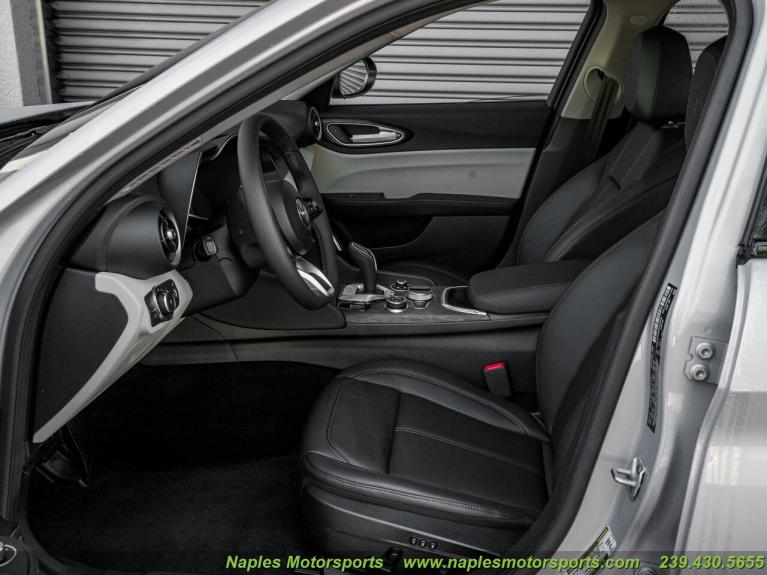 New 2021 Alfa Romeo Giulia Sprint for sale Sold at Naples Motorsports Inc - Morgan of Naples in Naples FL 34104 2