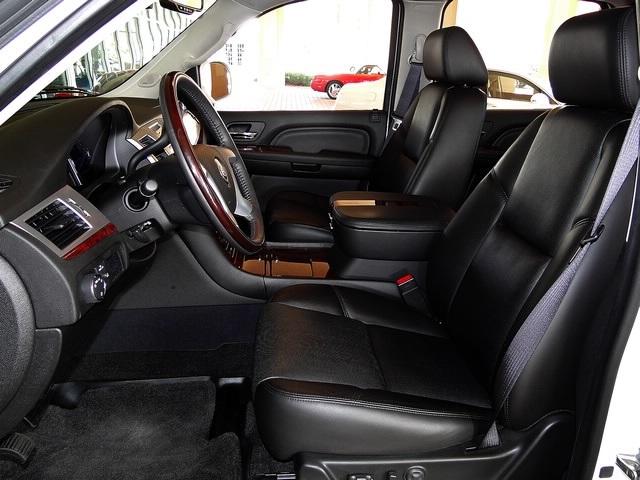 Used 2008 Cadillac Escalade for sale Sold at Naples Motorsports Inc - Morgan of Naples in Naples FL 34104 2
