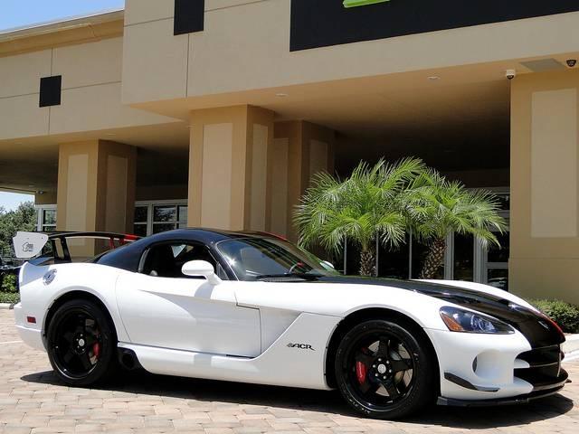 Used 2009 Dodge Viper SRT 10 for sale Sold at Naples Motorsports Inc - Morgan of Naples in Naples FL 34104 3