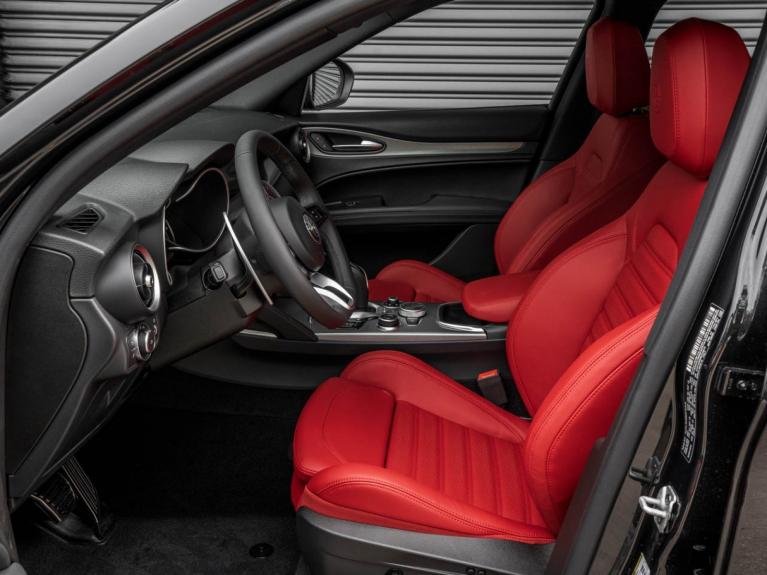 New 2022 Alfa Romeo Stelvio Veloce Ti for sale Sold at Naples Motorsports Inc - Morgan of Naples in Naples FL 34104 2