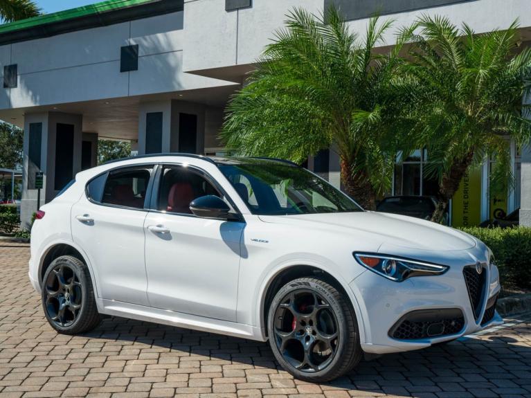 New 2022 Alfa Romeo Stelvio Veloce Ti for sale Sold at Naples Motorsports Inc - Morgan of Naples in Naples FL 34104 6