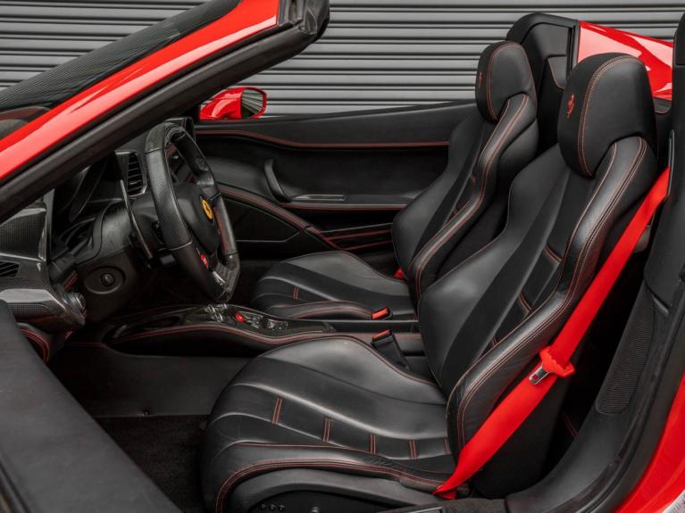 Used 2014 Ferrari 458 Italia for sale Sold at Naples Motorsports Inc - Morgan of Naples in Naples FL 34104 2