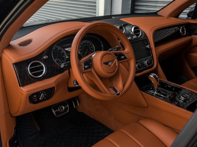 Used 2020 Bentley Bentayga V8 for sale Sold at Naples Motorsports Inc - Morgan of Naples in Naples FL 34104 6