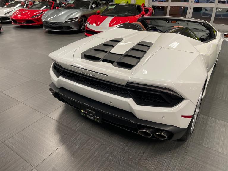 Used 2019 Lamborghini Huracan LP 580-2 Spyder for sale Sold at Naples Motorsports Inc - Morgan of Naples in Naples FL 34104 5
