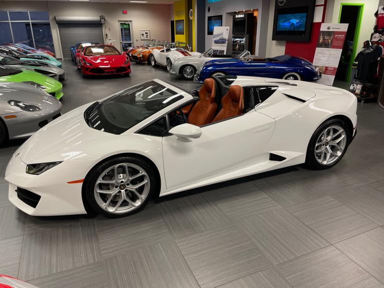 Used 2019 Lamborghini Huracan LP 580-2 Spyder for sale Sold at Naples Motorsports Inc - Morgan of Naples in Naples FL 34104 1