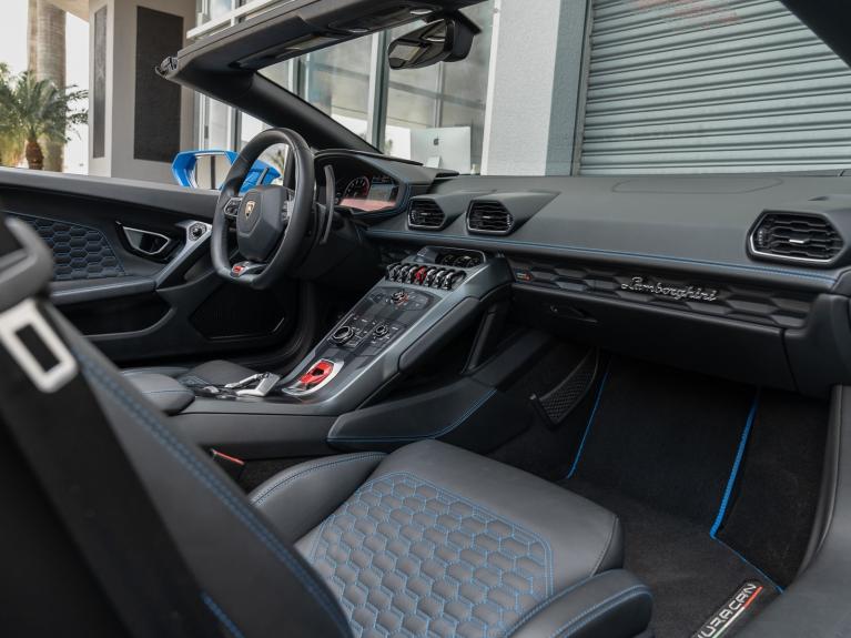 Used 2018 Lamborghini Huracan Spyder RWD for sale Sold at Naples Motorsports Inc - Morgan of Naples in Naples FL 34104 2