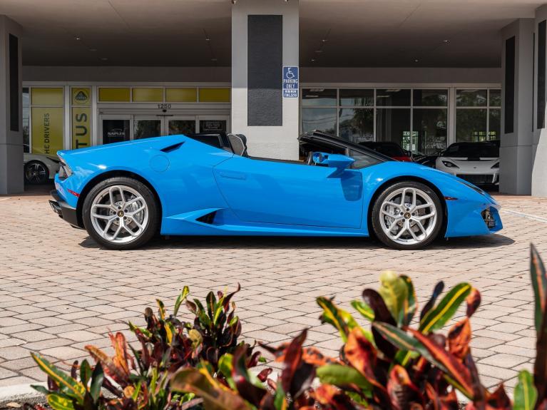 Used 2018 Lamborghini Huracan Spyder RWD for sale Sold at Naples Motorsports Inc - Morgan of Naples in Naples FL 34104 5