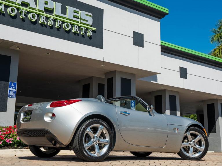 Used 2006 Pontiac Solstice for sale Sold at Naples Motorsports Inc - Morgan of Naples in Naples FL 34104 4