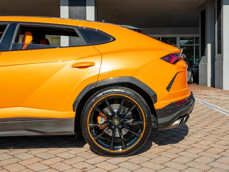 Used 2021 Lamborghini Urus for sale Sold at Naples Motorsports Inc - Morgan of Naples in Naples FL 34104 4