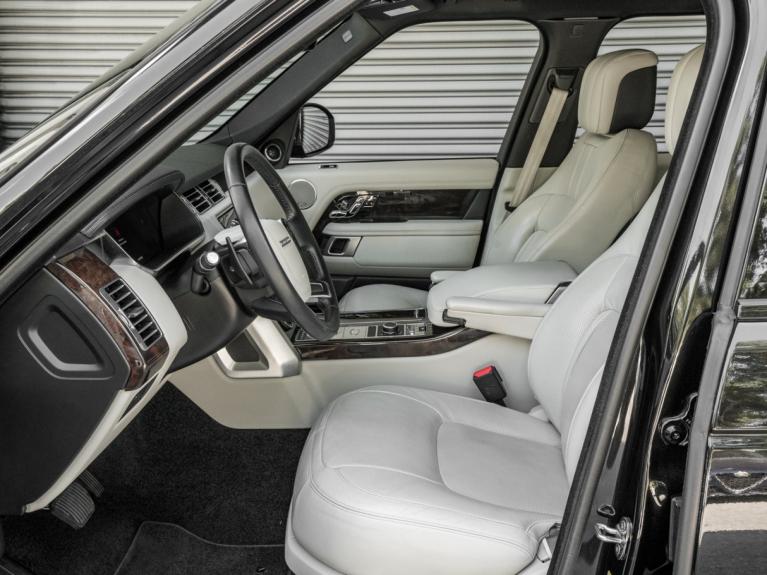 Used 2020 Land Rover Range Rover P525 HSE for sale Sold at Naples Motorsports Inc - Morgan of Naples in Naples FL 34104 2