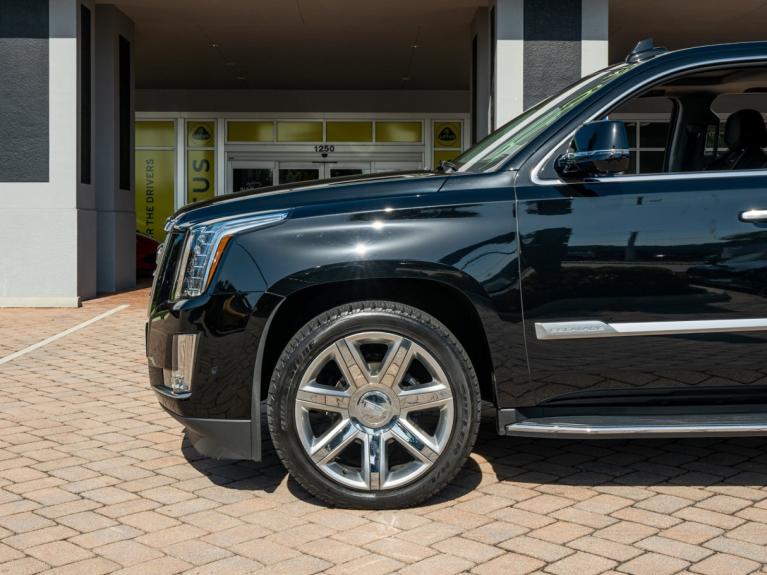 Used 2020 Cadillac Escalade ESV Luxury for sale Sold at Naples Motorsports Inc - Morgan of Naples in Naples FL 34104 4