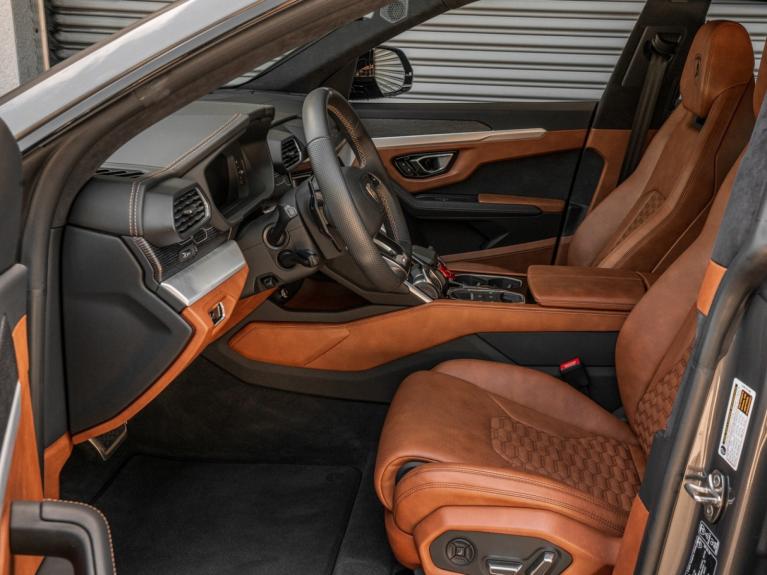 Used 2021 Lamborghini Urus for sale Sold at Naples Motorsports Inc - Morgan of Naples in Naples FL 34104 2