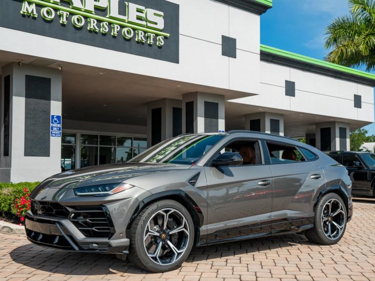 Used 2021 Lamborghini Urus for sale Sold at Naples Motorsports Inc - Morgan of Naples in Naples FL 34104 3