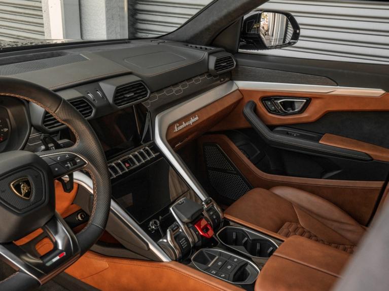 Used 2021 Lamborghini Urus for sale Sold at Naples Motorsports Inc - Morgan of Naples in Naples FL 34104 6