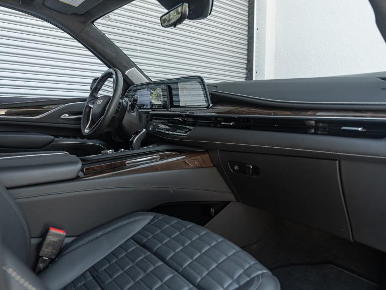Used 2022 Cadillac Escalade 4WD Sport Platinum for sale Sold at Naples Motorsports Inc - Morgan of Naples in Naples FL 34104 4