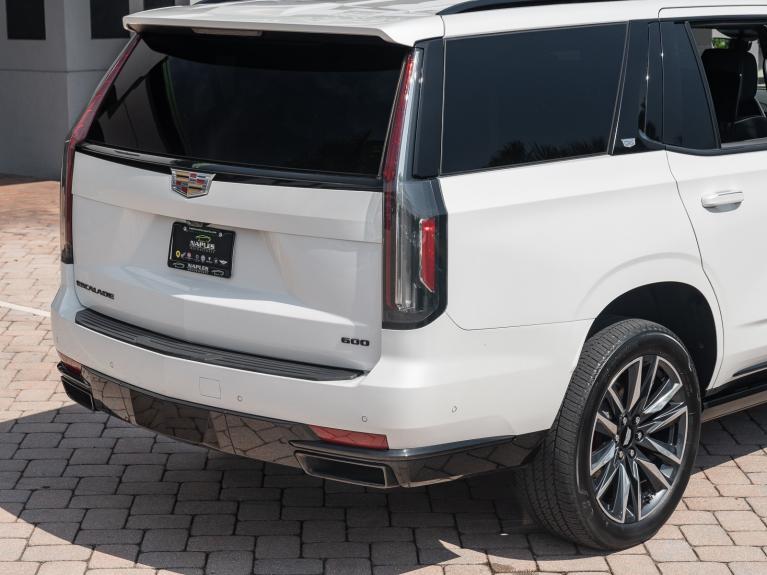 Used 2022 Cadillac Escalade 4WD Sport Platinum for sale Sold at Naples Motorsports Inc - Morgan of Naples in Naples FL 34104 5