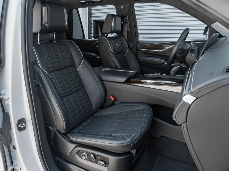 Used 2022 Cadillac Escalade 4WD Sport Platinum for sale Sold at Naples Motorsports Inc - Morgan of Naples in Naples FL 34104 6