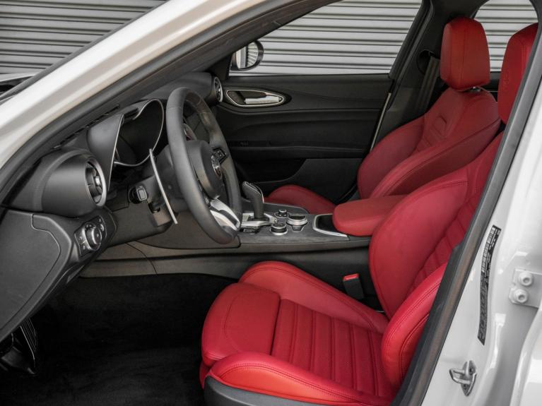 New 2022 Alfa Romeo Giulia for sale Sold at Naples Motorsports Inc - Morgan of Naples in Naples FL 34104 2