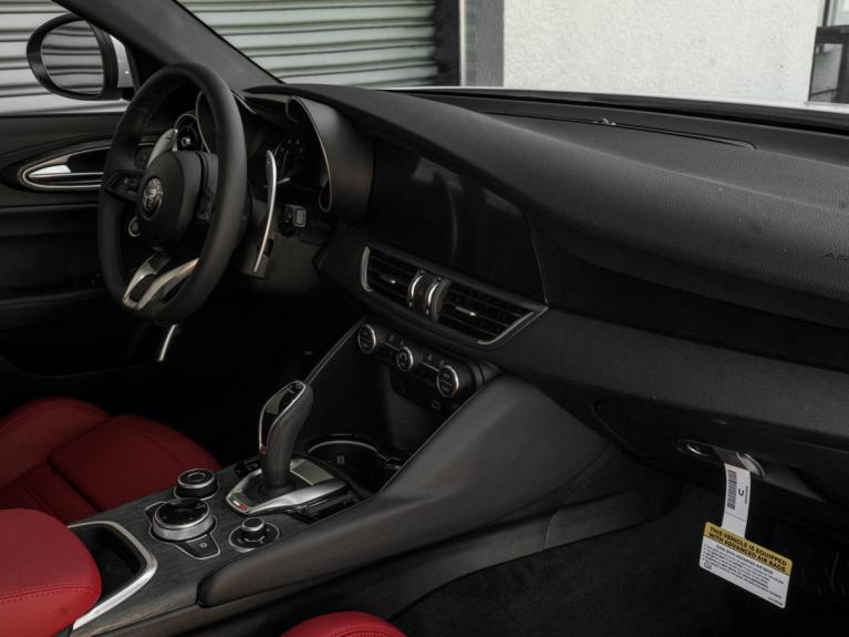 New 2022 Alfa Romeo Giulia for sale Sold at Naples Motorsports Inc - Morgan of Naples in Naples FL 34104 6
