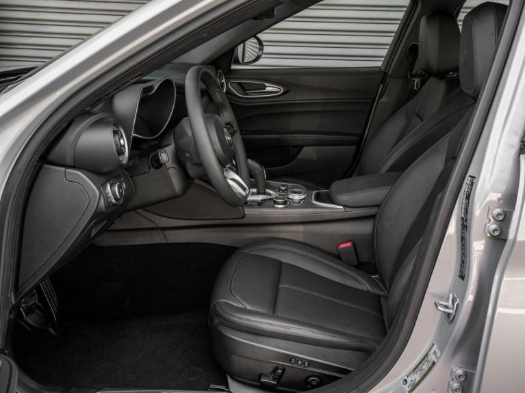 New 2022 Alfa Romeo Giulia Ti for sale Sold at Naples Motorsports Inc - Morgan of Naples in Naples FL 34104 2