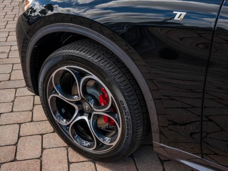 New 2022 Alfa Romeo Stelvio Veloce for sale Sold at Naples Motorsports Inc - Morgan of Naples in Naples FL 34104 5