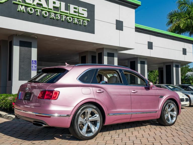 Used 2018 Bentley Bentayga Onyx Edition for sale Sold at Naples Motorsports Inc - Morgan of Naples in Naples FL 34104 3