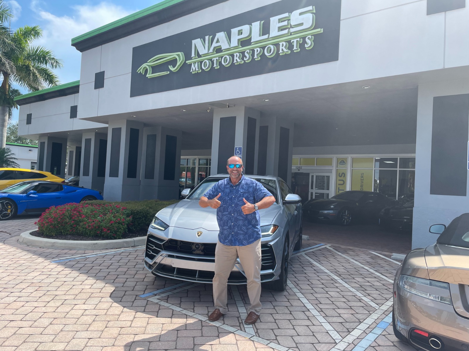 Used 2022 Lamborghini Urus for sale Sold at Naples Motorsports Inc - Morgan of Naples in Naples FL 34104 1