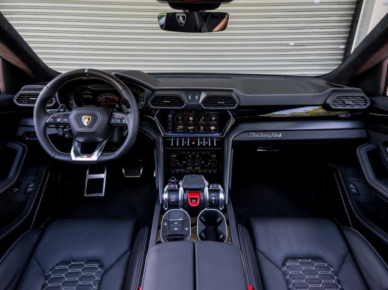 Used 2021 Lamborghini Urus for sale Sold at Naples Motorsports Inc - Morgan of Naples in Naples FL 34104 5