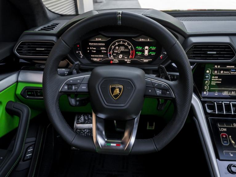 Used 2022 Lamborghini Urus for sale Sold at Naples Motorsports Inc - Morgan of Naples in Naples FL 34104 5