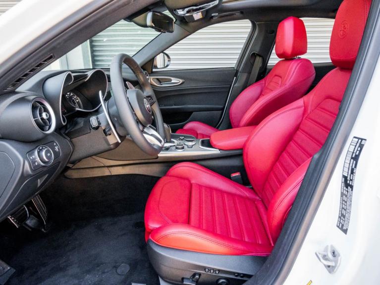 New 2022 Alfa Romeo Giulia Veloce for sale Sold at Naples Motorsports Inc - Morgan of Naples in Naples FL 34104 3