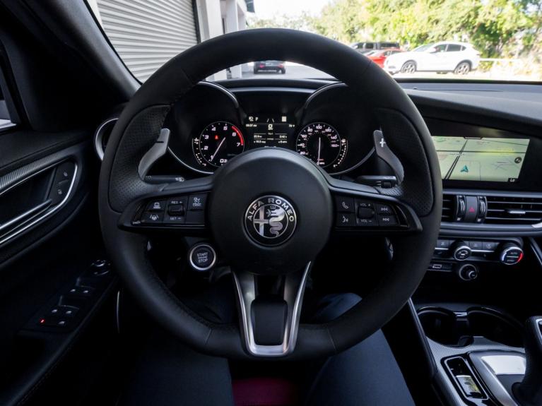 New 2022 Alfa Romeo Giulia Veloce for sale Sold at Naples Motorsports Inc - Morgan of Naples in Naples FL 34104 5