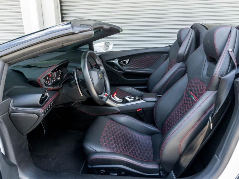 Used 2019 Lamborghini Huracan LP580-2S for sale Sold at Naples Motorsports Inc - Morgan of Naples in Naples FL 34104 2