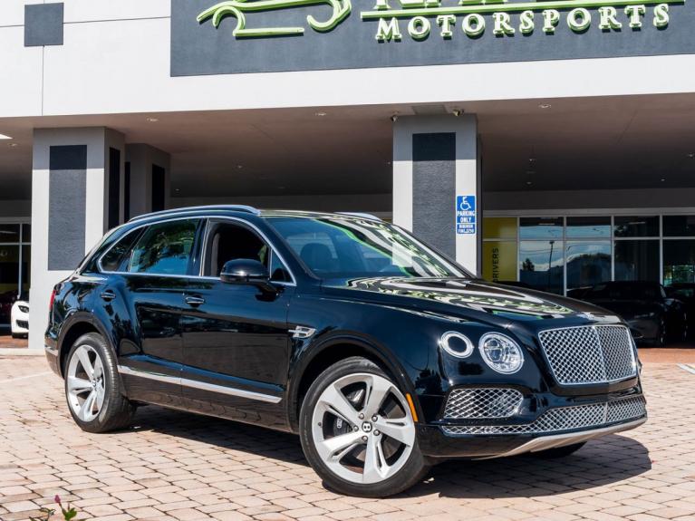 Used 2019 Bentley Bentayga V8 for sale Sold at Naples Motorsports Inc - Morgan of Naples in Naples FL 34104 4