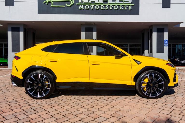 Used 2022 Lamborghini Urus for sale Sold at Naples Motorsports Inc - Morgan of Naples in Naples FL 34104 5