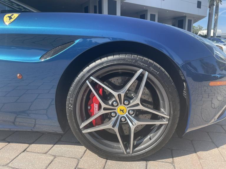 Used 2016 Ferrari California T for sale Sold at Naples Motorsports Inc - Morgan of Naples in Naples FL 34104 5