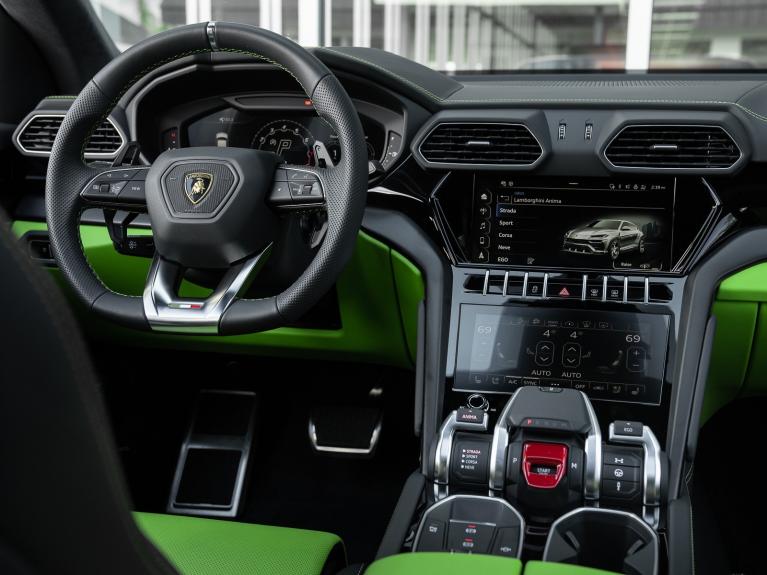 Used 2022 Lamborghini Urus for sale Sold at Naples Motorsports Inc - Morgan of Naples in Naples FL 34104 6