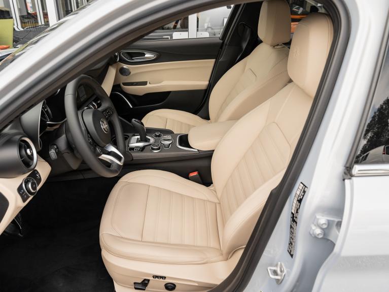 New 2023 Alfa Romeo Giulia Lusso for sale Sold at Naples Motorsports Inc - Morgan of Naples in Naples FL 34104 5