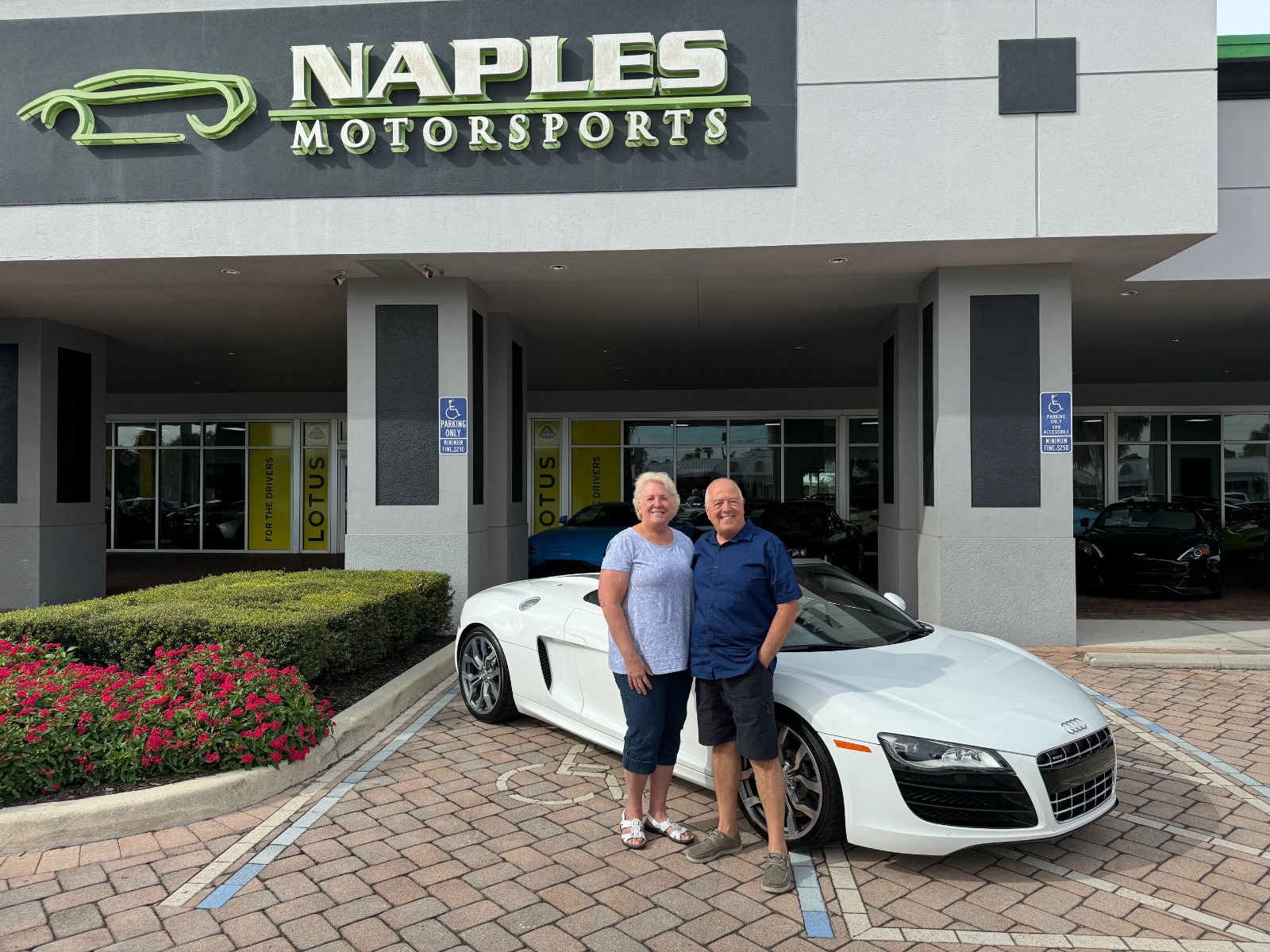 Used 2011 Audi R8 Quattro Spyder 5.2L for sale Sold at Naples Motorsports Inc - Morgan of Naples in Naples FL 34104 1