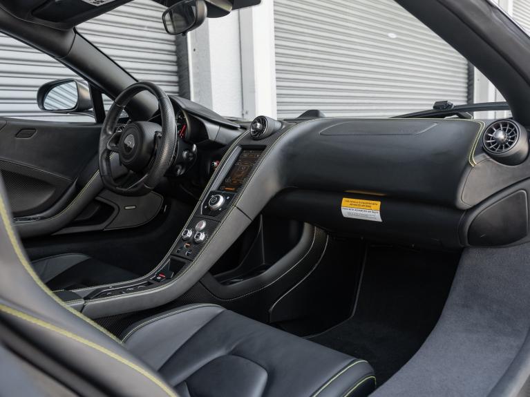 Used 2016 McLaren 675LT for sale Sold at Naples Motorsports Inc - Morgan of Naples in Naples FL 34104 3