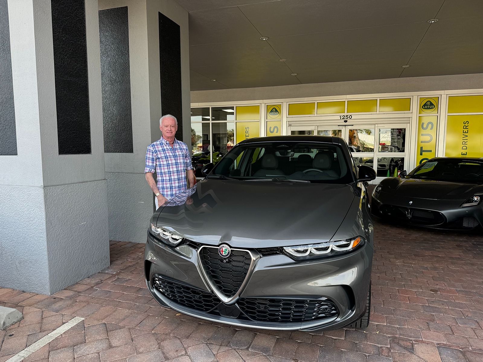 New 2024 Alfa Romeo Tonale Ti for sale Sold at Naples Motorsports Inc - Morgan of Naples in Naples FL 34104 1