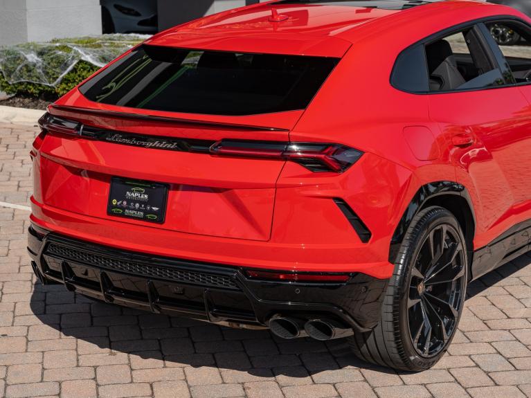 Used 2022 Lamborghini Urus for sale Sold at Naples Motorsports Inc - Morgan of Naples in Naples FL 34104 4
